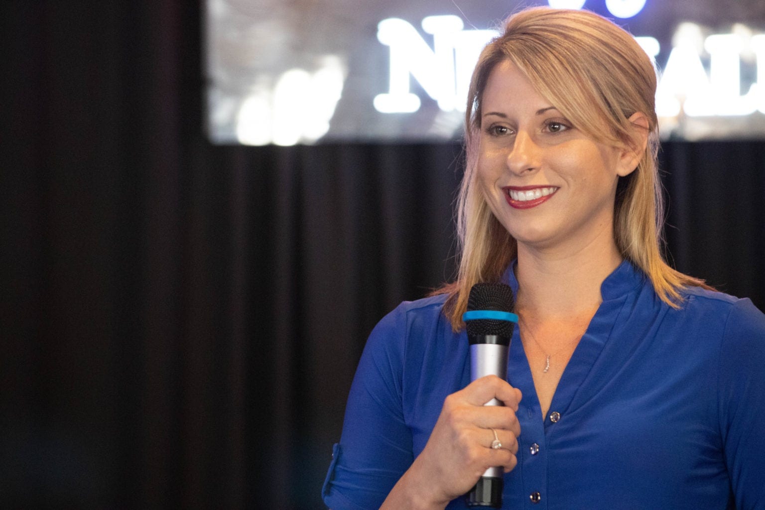 Кэти хилл. Katie Hill. Katie Hill Congresswoman. Congresswoman Neumann actress. Kattie Hill Congresswoman Nazi.