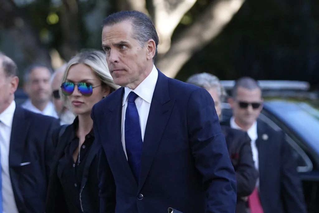 Hunter Biden, right, and his wife Melissa Cohen Biden, arrive in federal court for jury selection for his trial on felony tax charges Thursday, Sept. 5, 2024, in Los Angeles. (AP Photo/Jae C. Hong)