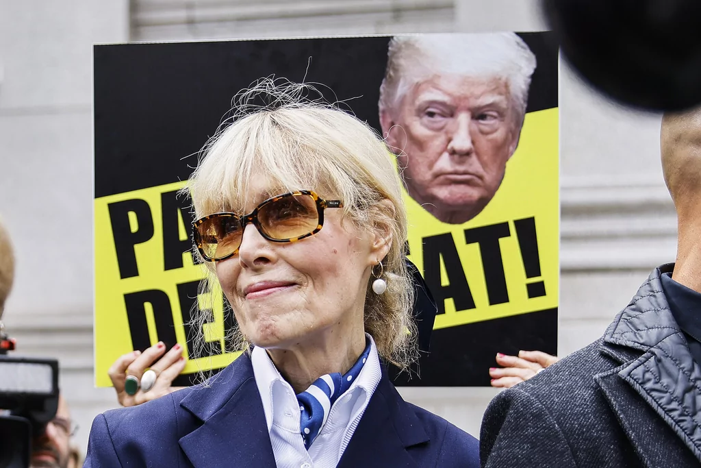 E. Jean Carroll exits the New York Federal Court, Friday, Sept. 6, 2024, after former President Donald Trump appeared in court, in New York. (AP Photo/Eduardo Munoz Alvarez)