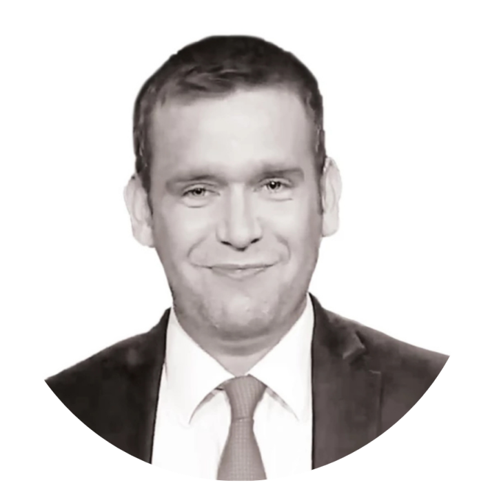 tom rogan headshot