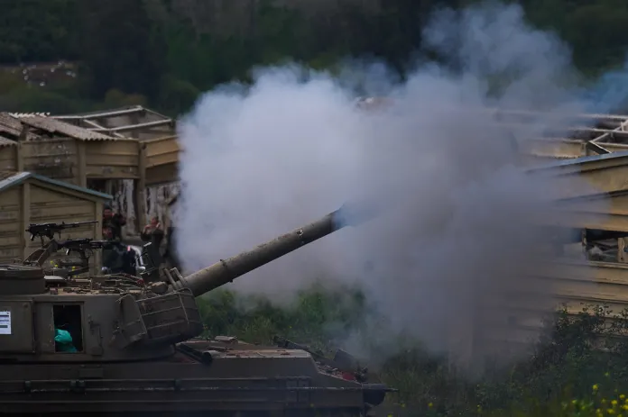 IDF artillery