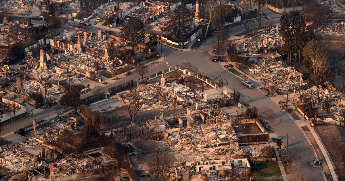 Deadly Palisades Fire Defendant’s Case Ends in Mistrial as Jury Remains Deadlocked