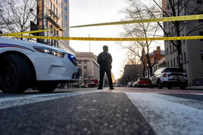 Washington Metropolitan Police Department officers block the streets around the White House during an investigation of a suspicious vehicle, Wednesday, March 11, 2026, in Washington. (AP Photo/Alex Brandon)