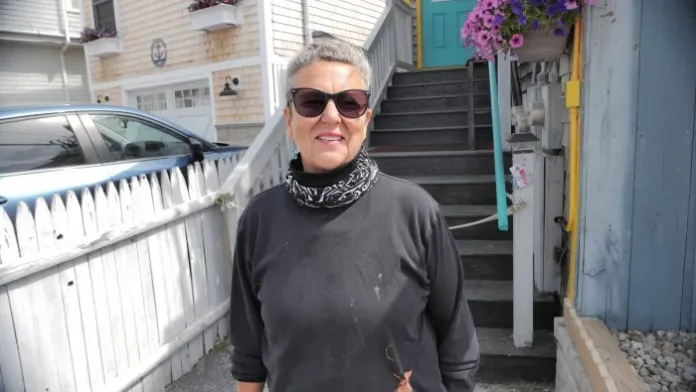 Amy Kelly, who runs an art gallery, praised Platner's willingness to take responsibility for his past behavior.