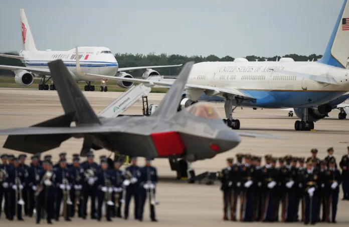 An Air China airplane with Chinese President Xi Jinping and his wife Peng Liyuan aboard, arrives at Joint Base Andrews, Md., Wednesday, Sept. 23, 2026. (AP Photo/Mark Schiefelbein)